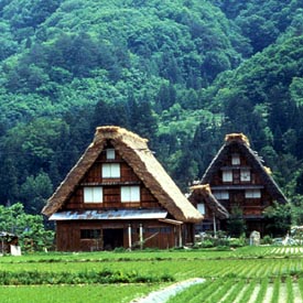 Les villages historiques de Shirakawa-go et Gokayama